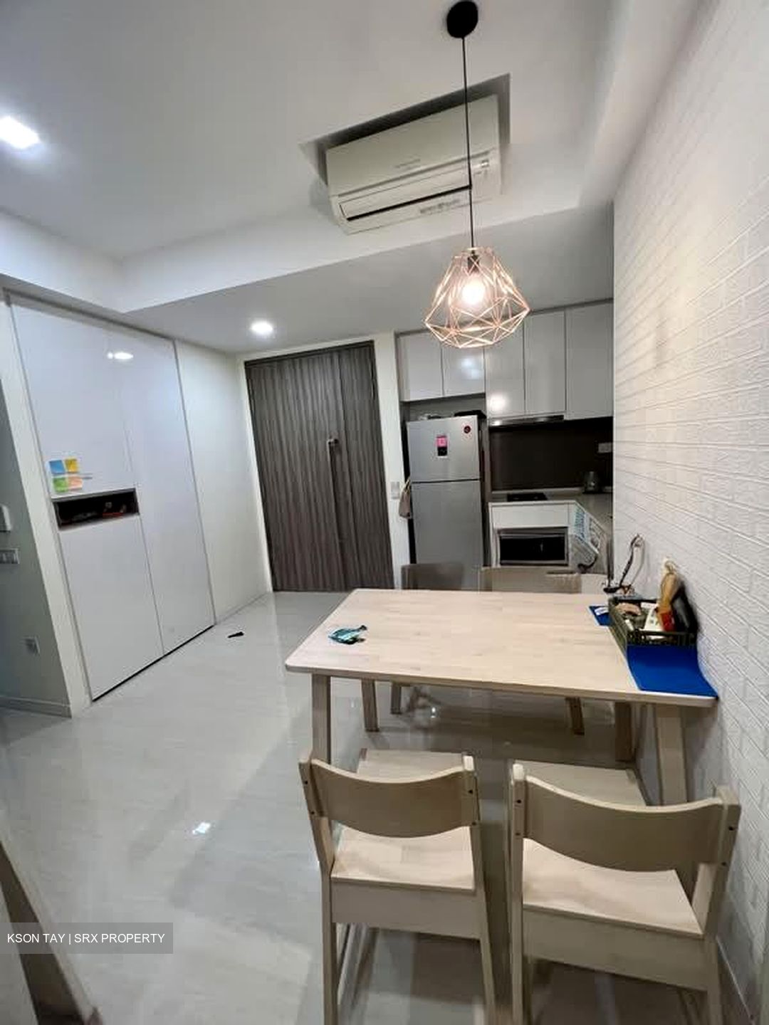 Sky Vue (D20), Condominium #569317351